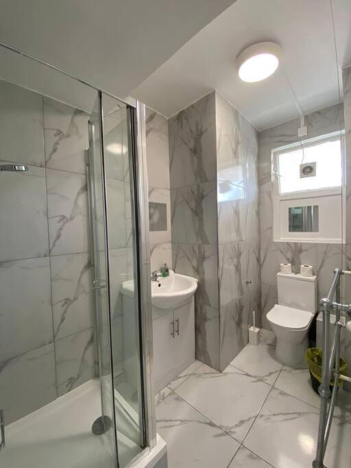 Appartamento Charming Retreat In Pimlico Londra Esterno foto