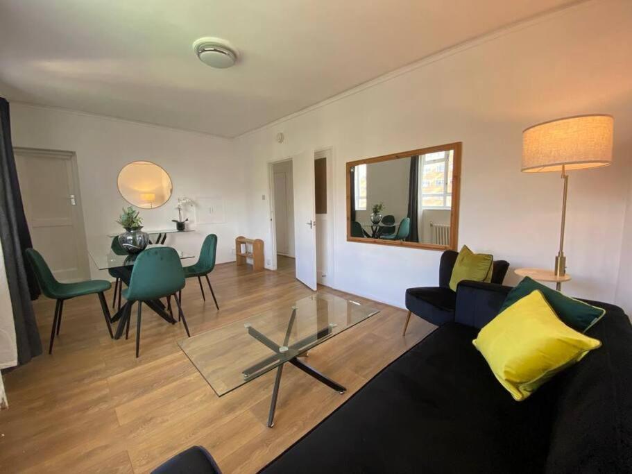 Appartamento Charming Retreat In Pimlico Londra Esterno foto